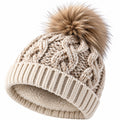 Warme Strickmütze mit Bommel Zopfmuster Beige